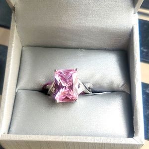 Sz Pink Topaz Ring